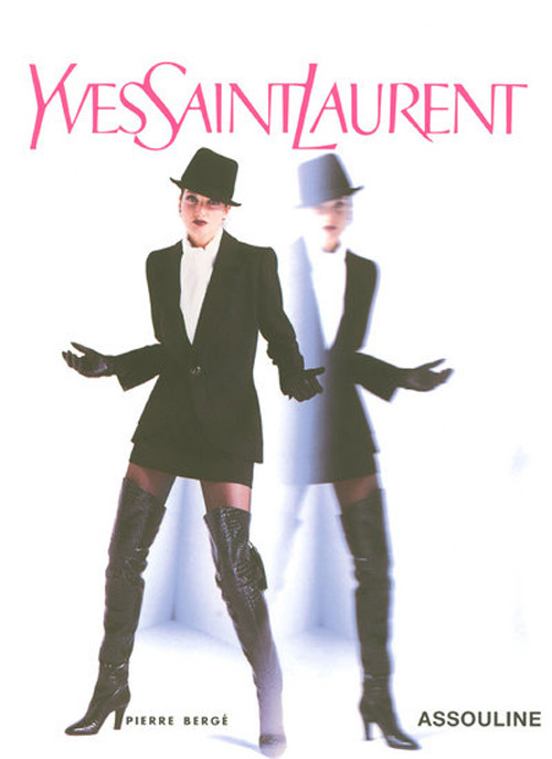 Emprunter YVES SAINT LAURENT livre