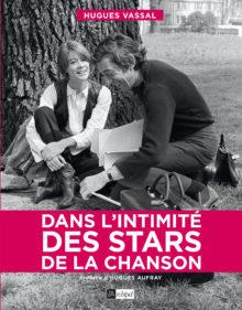 Emprunter Dans l'intimité des stars de la chanson livre