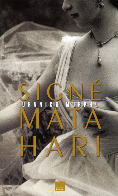 Emprunter Signé Mata Hari livre