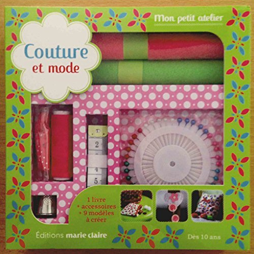 Emprunter Couture et mode. Avec mètre, dé, bobine de fil et épingles livre