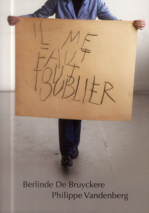 Emprunter Il me faut tout oublier livre