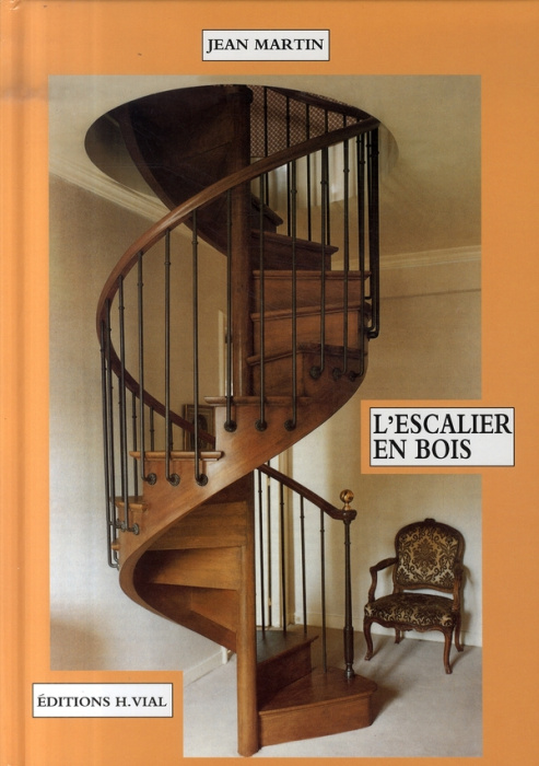 Emprunter L'escalier en bois livre
