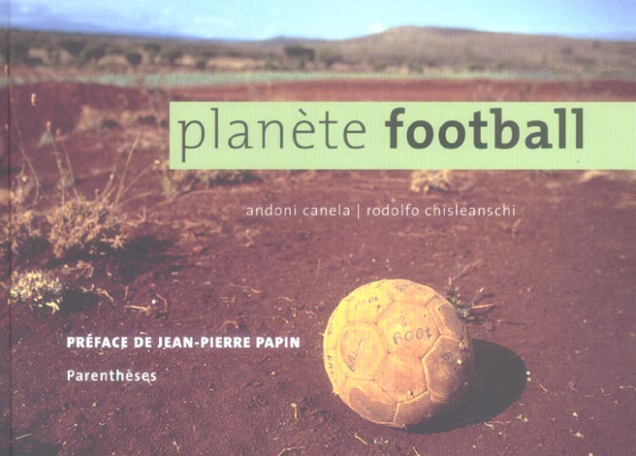 Emprunter PLANETE FOOTBALL livre
