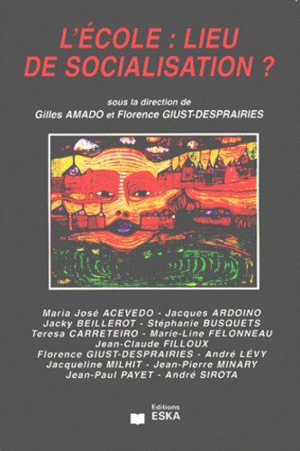 Emprunter L'école. Lieu de socialisation ? livre
