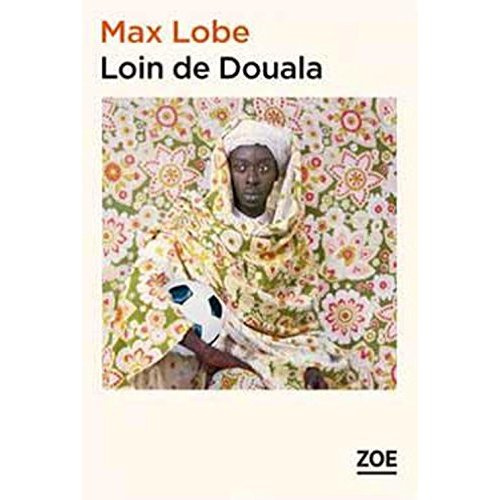Emprunter Loin de Douala livre
