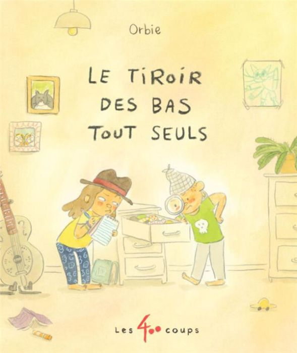 Emprunter Le tiroir des bas tout seuls livre
