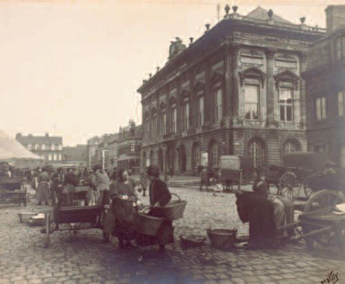 Emprunter CALAIS SON TERRITOIRE ET SES ARTISTES livre