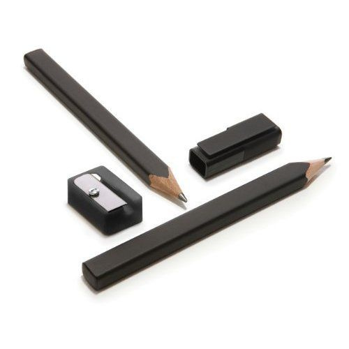 Emprunter SET 2 CRAYONS DE PAPIER-TAILLECRAYON-CAPUCHON livre