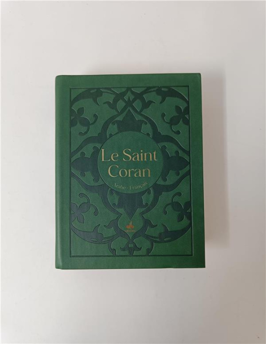 Emprunter Le Saint Coran Arabe - Français. Souple, petit format, vert, pages avec dorure livre