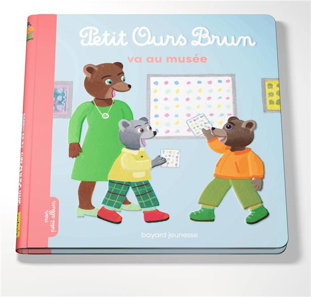 Emprunter Petit Ours Brun va au musée livre