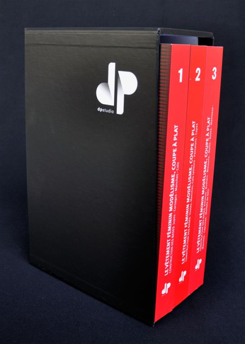 Emprunter Le vêtement féminin : modélisme, coupe à plat. Coffret en 3 volumes livre