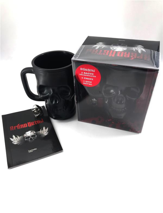 Emprunter Coffret Apéro Metal. Avec 1 chope tête de mort, 1 bague-décapsuleur, 1 quiz metal livre