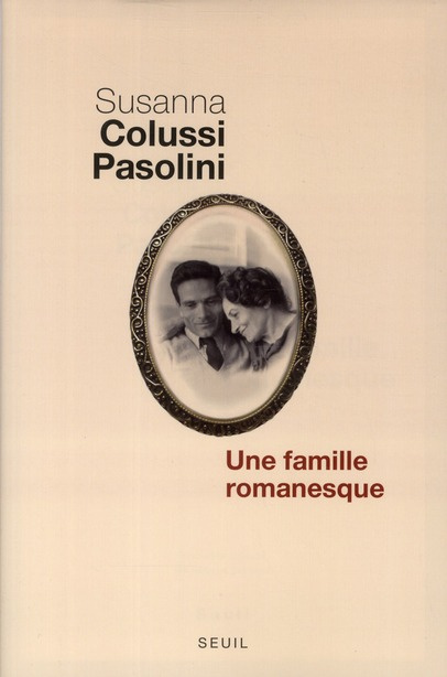 Emprunter Une famille romanesque livre
