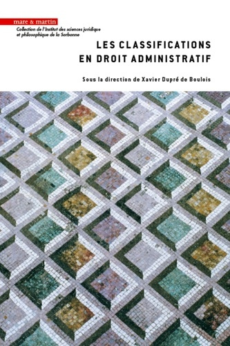 Emprunter Les classifications en droit administratif livre