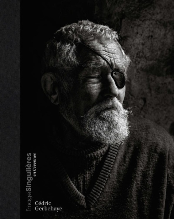 Emprunter IMAGESINGULIERES EN CEVENNES N 1 - CEDRIC GERBEHAYE livre