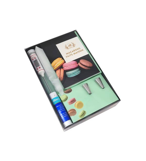 Emprunter Coffret Macarons faits maison. Avec 1 thermomètre électronique, 1 grande poche à douille réutilisabl livre