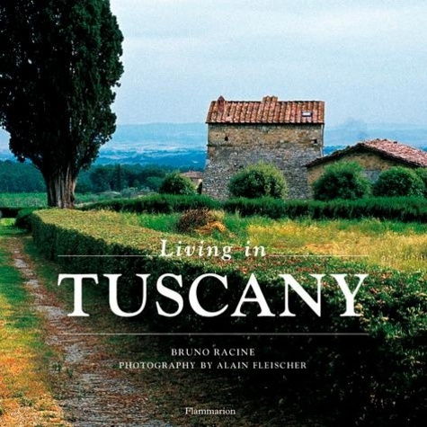Emprunter Living in Tuscany livre