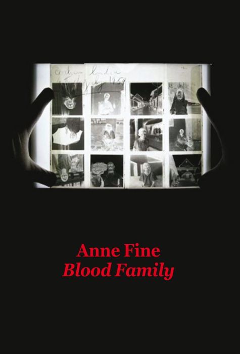 Emprunter Blood Family livre