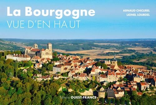 Emprunter La Bourgogne vue d'en haut livre
