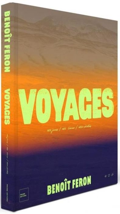 Emprunter Voyages. 165 jours - 165 lieux - 1650 photos livre