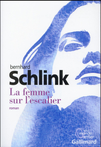 La femme sur l'escalier