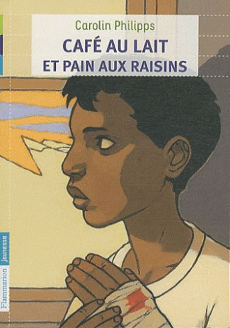 Café au lait et pain aux raisins