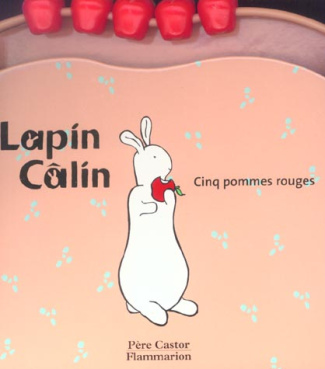 Cinq pommes rouges