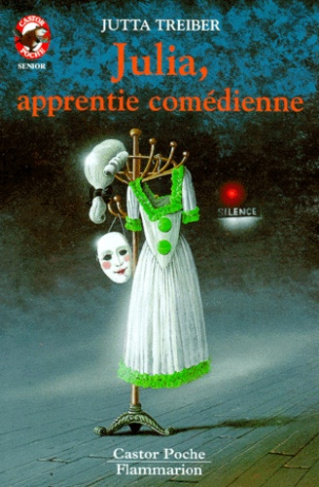 Julia, apprentie comédienne