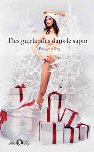 Des guirlandes dans le sapin