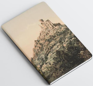 Carnet Massif central. Le château de Léotoing