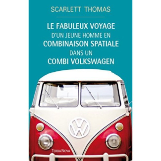 Le fabuleux voyage d'un jeune homme en combinaison spatiale dans un combi volkswagen