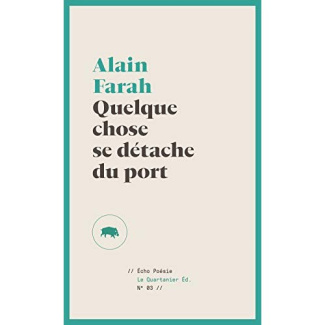 Quelque chose se detache du port