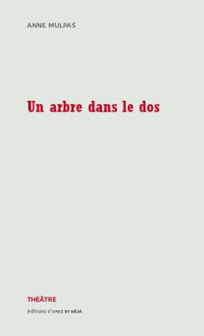 Un Arbre Dans Le Dos