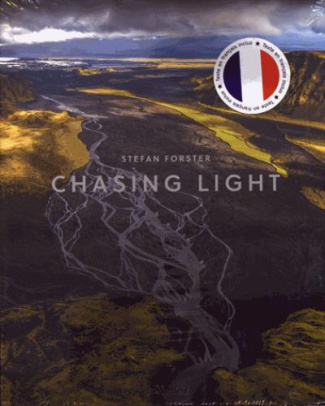 Chasing Light. Edition français-anglais-allemand