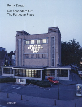 The Particular Place. Edition français-anglais-allemand