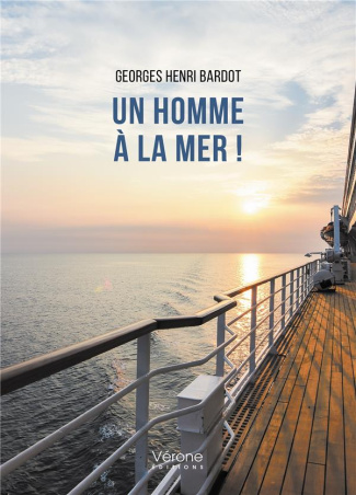 Un homme à la mer !