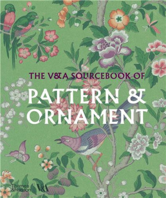 Calver_Amelia-Pattern_and_Ornament_VO_-9780500480724_0