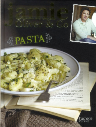 Oliver_Jamie_Harris_Andy-Pasta-9782012306400_0