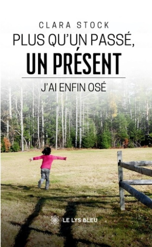 Stock_Clara-Plus_qu_un_pass_un_pr_sent._J_ai_enfin_os_-9791042298906_0