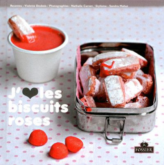 j-aime-les-biscuits-roses-25-recettes-rose-poudre_0