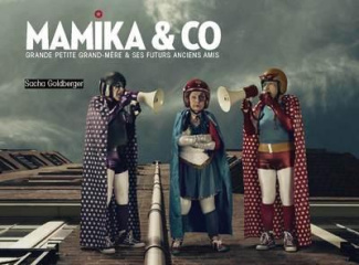 mamika-co-grande-petite-grand-mere-ses-futurs-anciens-amis_0