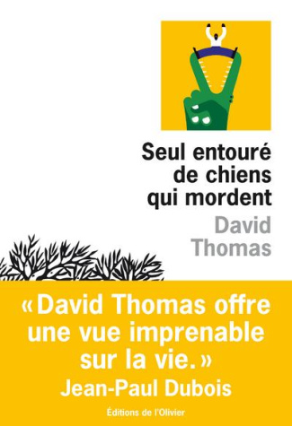 thomas-david-seul-entoure-de-chiens-qui-mordent_0